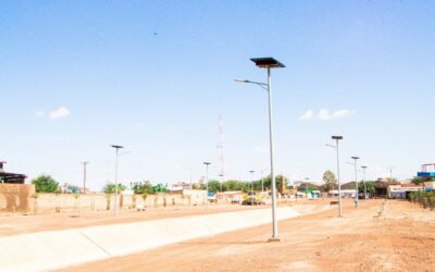 Fourniture et pose de 229 lampadaires solaires le long du canal de Tanghin à Ouagadougou